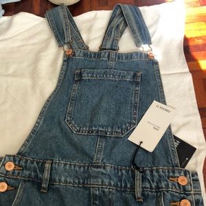 Overall dress